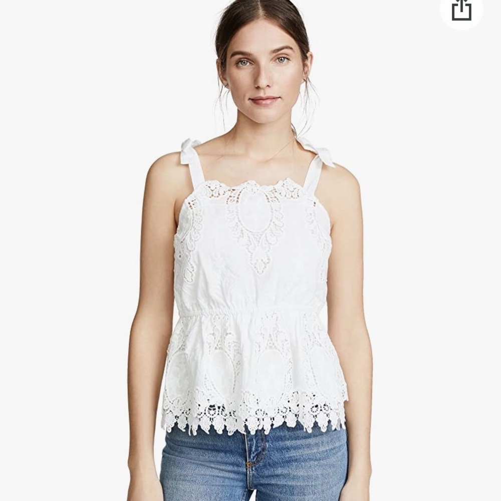 BB Dakota Olivia top embroidered